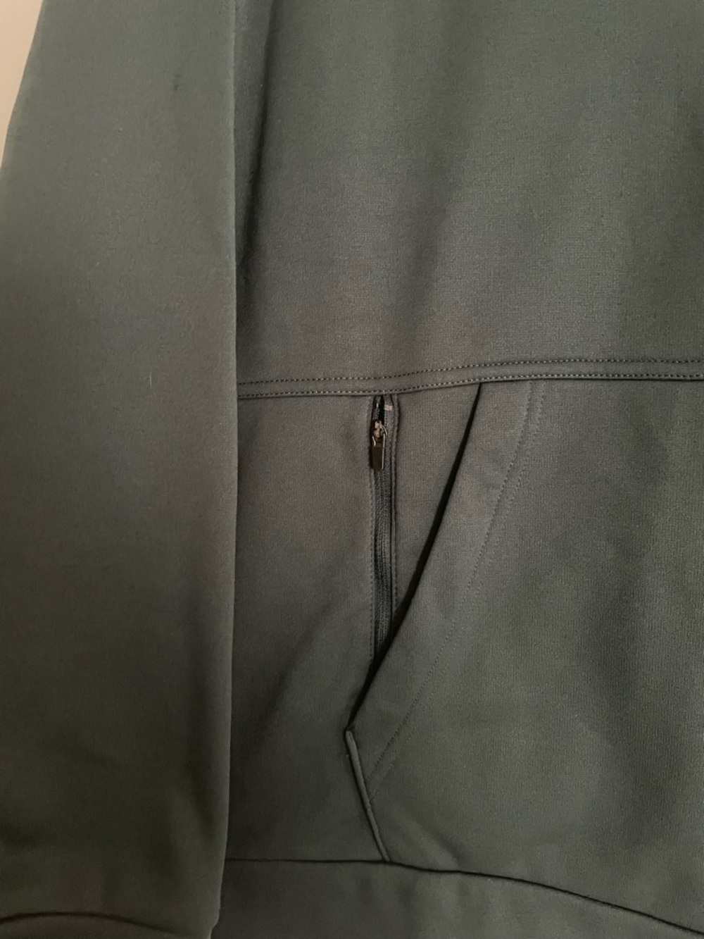 Nike Forest Green Hoodie with Black Swoosh Therma-Fit - Picture 4 of 5